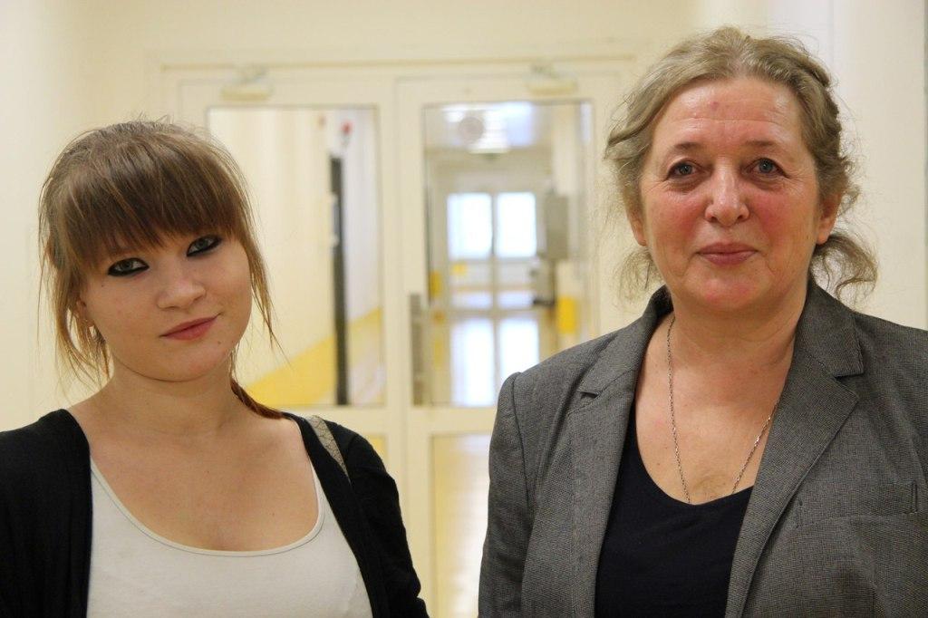 Анастасия Ноженко - пятикратный донор, и Тамара Михайловна Пилюк, ведущий психолог Управления по работе со студентами